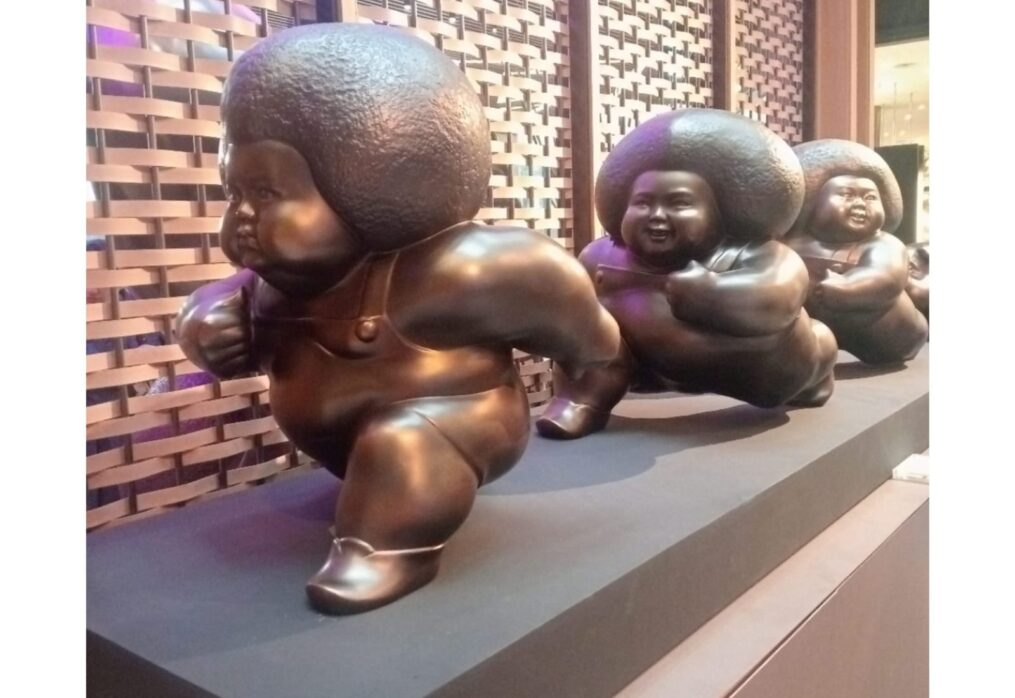 Ayala Kala, Pameran Patung Adi Gunawan Dalam Semangat Baru Ruang Berpameran